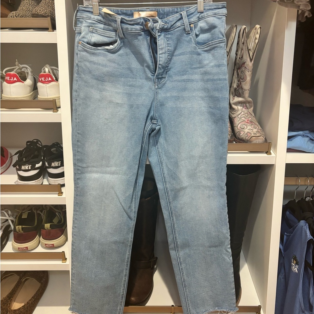Kut from the Kloth Blue Ankle Cropped Jeans